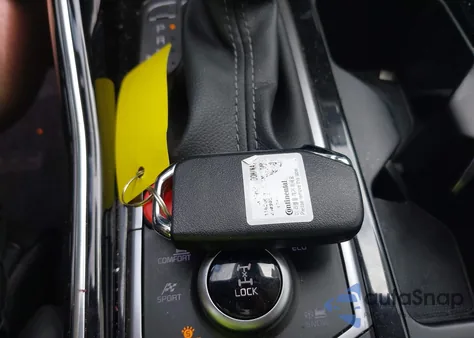 2023 Kia Sorento X-Line Sx Prestige z USA, uszkodzony, nr VIN 5XYRKDLF7PG247125